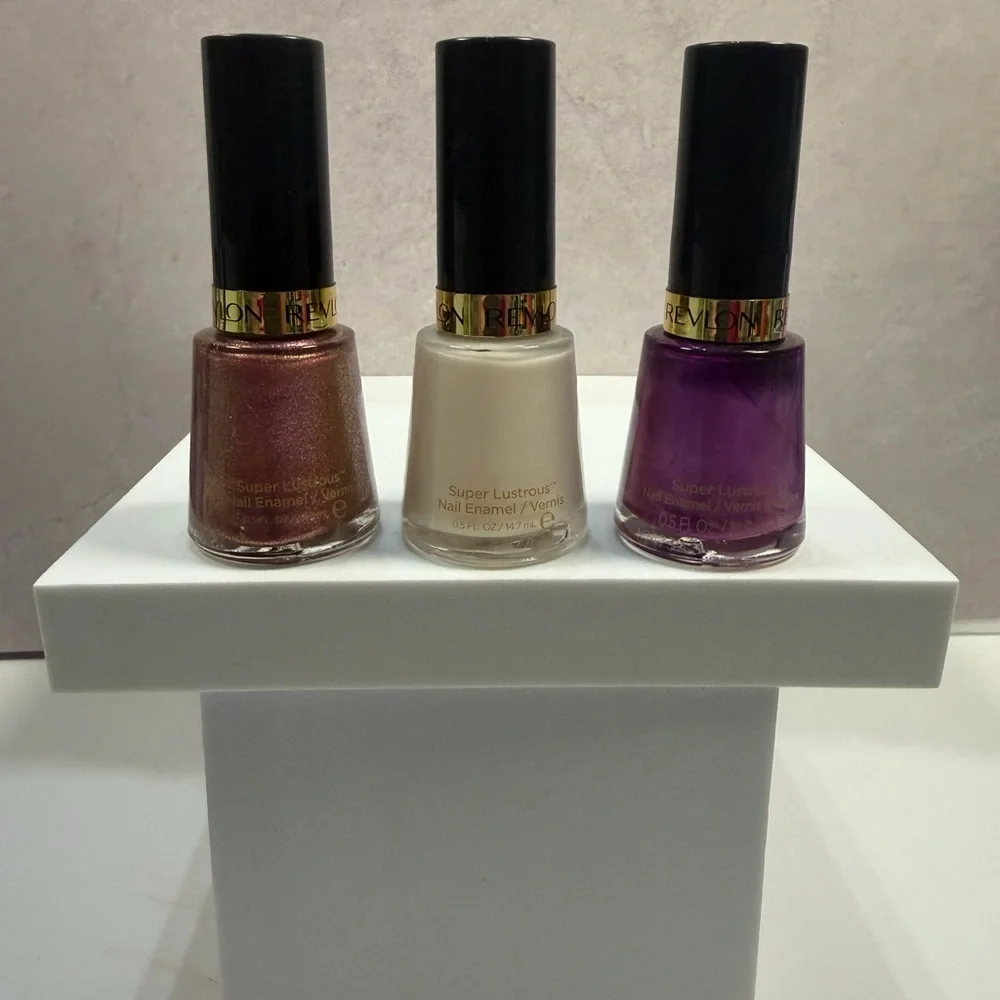 💙3/$20 Revlon Nail Polish Trio - Rose Gold Shimmer, Cream, Purple